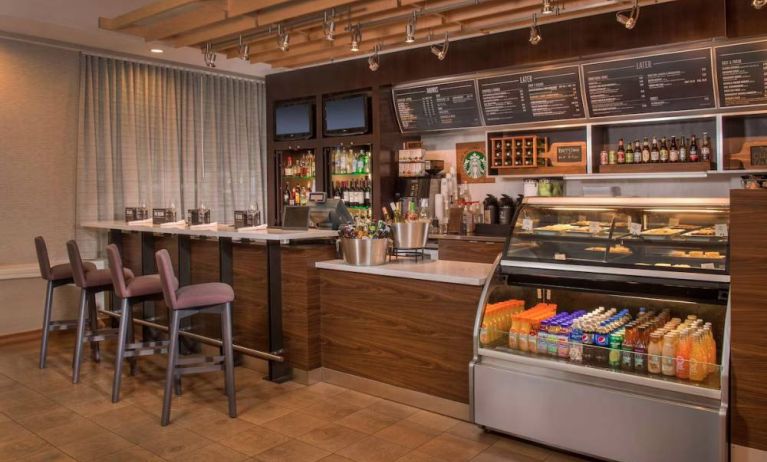 Sonesta Select Arlington Rosslyn breakfast area provides a range of healthy dining options, plus tall stool seating and multiple televisions.