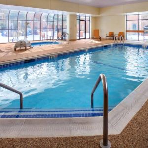 Sonesta Select Boston Milford’s indoor pool includes a lift and had a nearby hot tub.