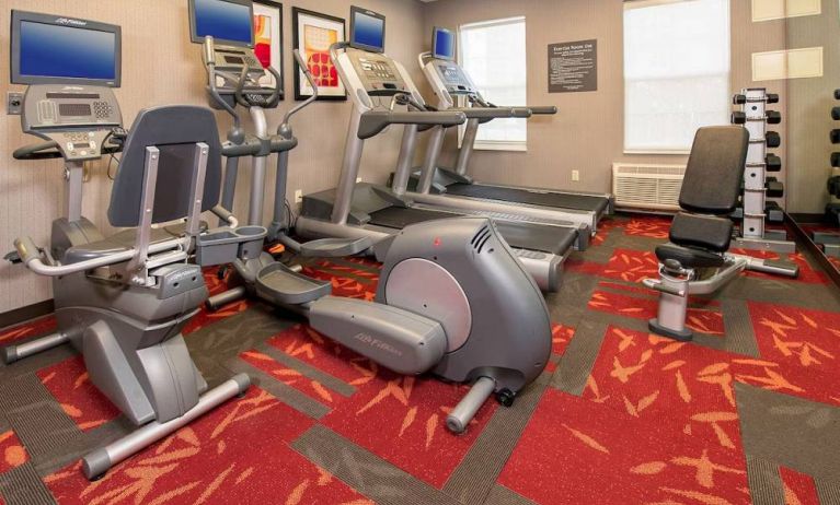 Sonesta ES Suites Charlottesville University’s fitness center is equipped with a range of exercise machines, in addition to free weights and a bench.