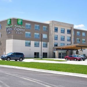 Parking available at Holiday Inn Express & Suites Bensenville - O'Hare.