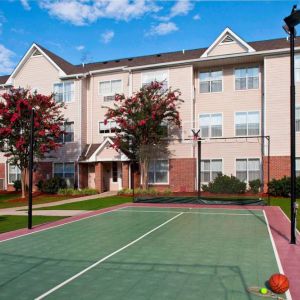 Sonesta ES Suites Birmingham Homewood’s outdoor sports court can be used for multiple activities, including tennis and basketball.