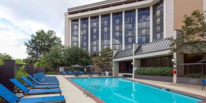 Outdoor pool at Sonesta Atlanta Northwest Galleria.