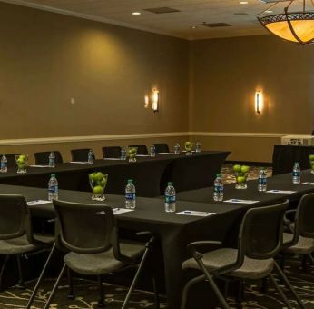 Professional meeting room at Sonesta Atlanta Northwest Galleria.