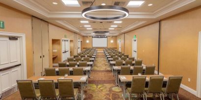 Meeting room at Sonesta Anaheim Resort Area.