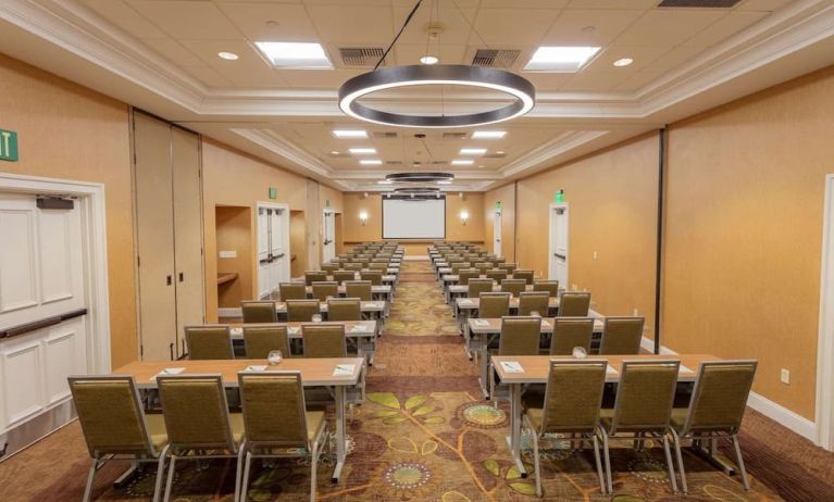 Meeting room at Sonesta Anaheim Resort Area.