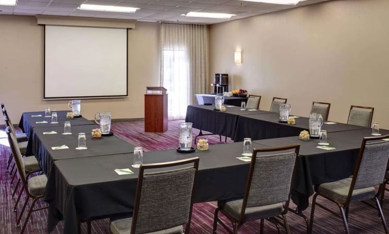 Professional meeting room at Sonesta Select Milwaukee Brookfield.