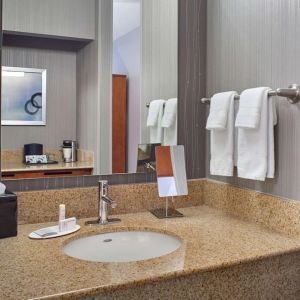 Guest bathroom at Sonesta Select Minneapolis Eden Prairie.