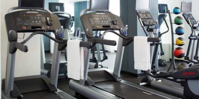 The hotel’s fitness center is equipped with gym balls and a range of exercise machines, including treadmills and ellipticals.