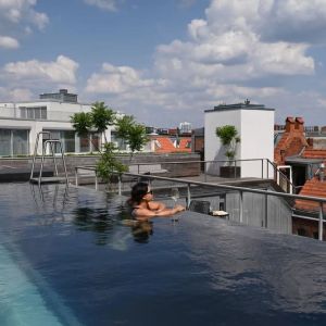 Relaxing rooftop pool at Wilmina Hotel.