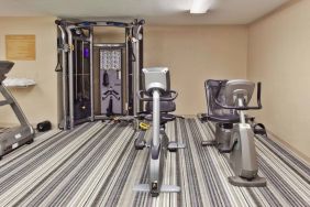 Sonesta Simply Suites Dallas Las Colinas’ has a range of exercise machines for guests to use.