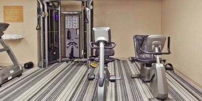 Sonesta Simply Suites Dallas Las Colinas’ has a range of exercise machines for guests to use.