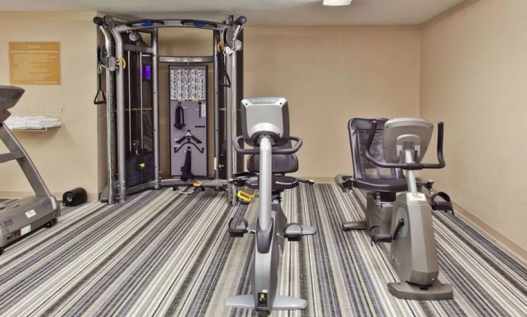 Sonesta Simply Suites Dallas Las Colinas’ has a range of exercise machines for guests to use.