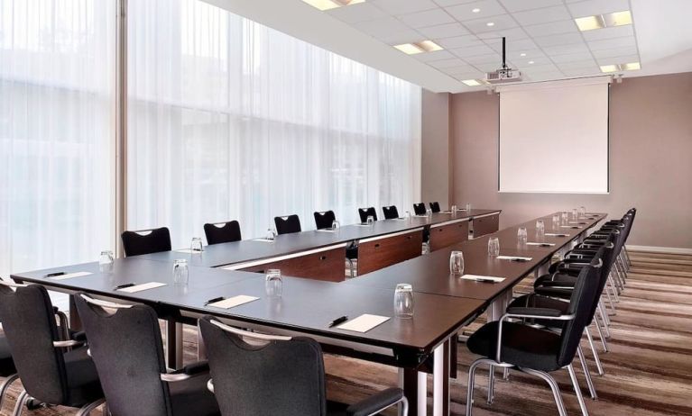 Meeting room at Sheraton Amsterdam Airport Hotel And Conference Center.