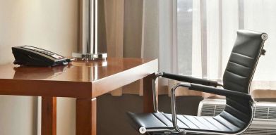 Work desk in day use room at Novotel Toronto Vaughan Centre.