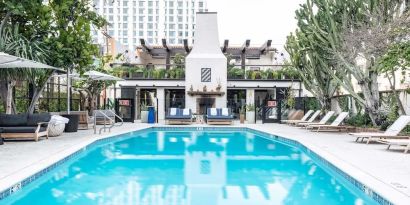 Large outdoor pool at Hotel Figueroa.