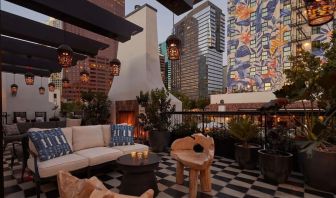 Relaxing lounge area at Hotel Figueroa.