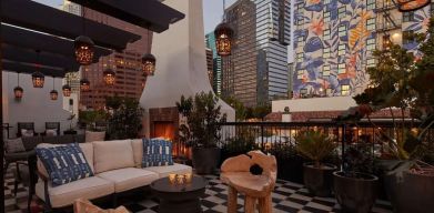 Relaxing lounge area at Hotel Figueroa.