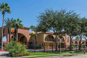 Outdoor garden space at Super 8 By Wyndham Houston/Webster.