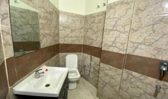 Guest bathroom with shower at Pradhan Stay Sohna Near Bus Stand.