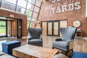 Lobby and lounge area at EnVision Hotel St. Paul South.