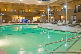 Indoor pool at EnVision Hotel And Conference Center Mansfield Foxboro.