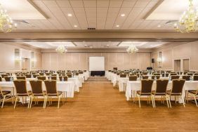 Meeting and conference room at EnVision Hotel And Conference Center Mansfield Foxboro.