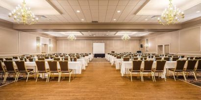 Meeting and conference room at EnVision Hotel And Conference Center Mansfield Foxboro.