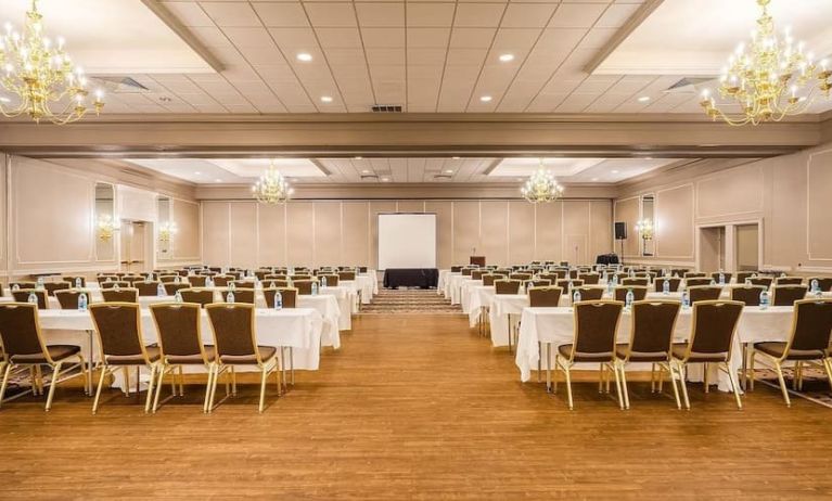 Meeting and conference room at EnVision Hotel And Conference Center Mansfield Foxboro.