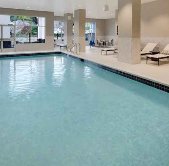 Indoor pool at Embassy Suites By Hilton San Rafael Marin County.
