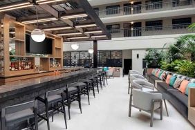 Coworking and lounge area at Embassy Suites By Hilton San Rafael Marin County.
