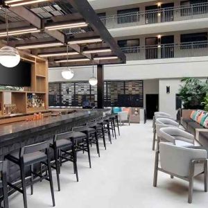 Coworking and lounge area at Embassy Suites By Hilton San Rafael Marin County.
