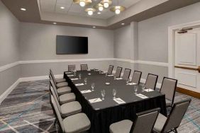 Board room at Embassy Suites By Hilton San Rafael Marin County.
