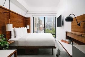 Day use room with TV at Arlo SoHo.
