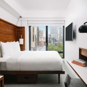 Day use room with TV at Arlo SoHo.
