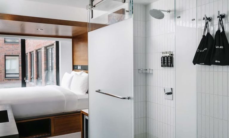 Day use room with private bathroom at Arlo SoHo.
