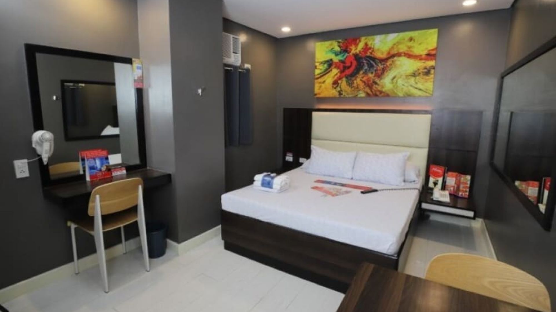 Sogo Edsa Shaw - Mandaluyong Habitaciones de uso diurno | HotelsByDay.com