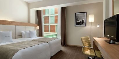 Day use room with natural light at DoubleTree By Hilton Milan.