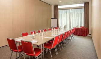 Professional meeting room at DoubleTree By Hilton Milan.