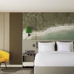 Day use room with natural light at DoubleTree By Hilton Lagoa Azores.