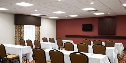 Professional meeting room at Hampton Inn & Suites Conroe - I-45 North.