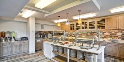 Breakfast available at Homewood Suites By Hilton Chicago-Downtown.