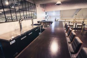 Bar and coworking space at Days Inn Miami International Airport,