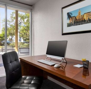 Business center at Days Inn Miami International Airport,