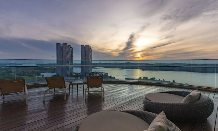 Beautiful rooftop terrace at Fraser Place Puteri Harbour.