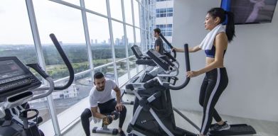 Fitness center at Fraser Place Puteri Harbour.