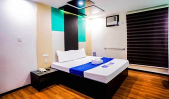 Hotel Dreamworld East Ortigas