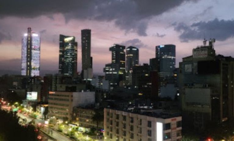 Hotel Block Suites, Mexico City