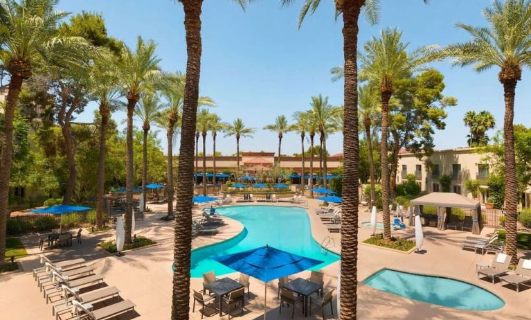 Large outdoor pool at Hilton Scottsdale Resort & Villas.