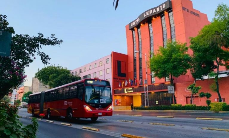 Hotel Lepanto, Mexico City