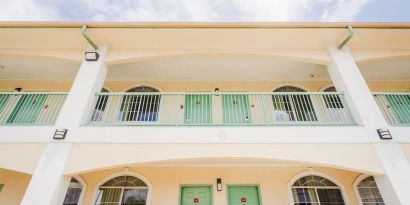 Hotel exterior at Palace Inn I-10 West & Beltway 8.